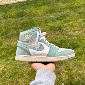 Air Jordan 1 Retro High OG ‘Turbo Green’